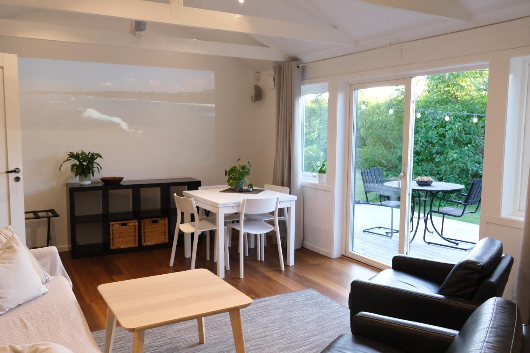 Surfers Guesthouse Åsa Dış mekan fotoğraf